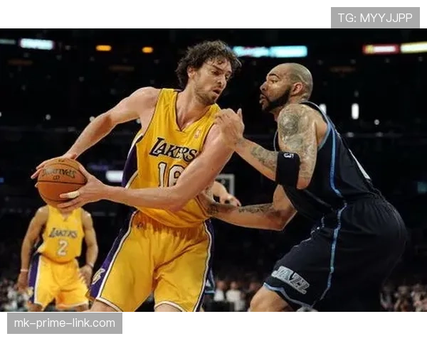 持球启动规则是什么?NBA里判罚要注意哪些细节? 持球启动规则是什么?NBA里判罚要注意哪些细节?